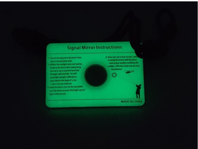 長方形緊急ミラー多機能救命ボート緊急救助信号ミラーホイッスル - Signal Mirror Rescue のレビューと価格